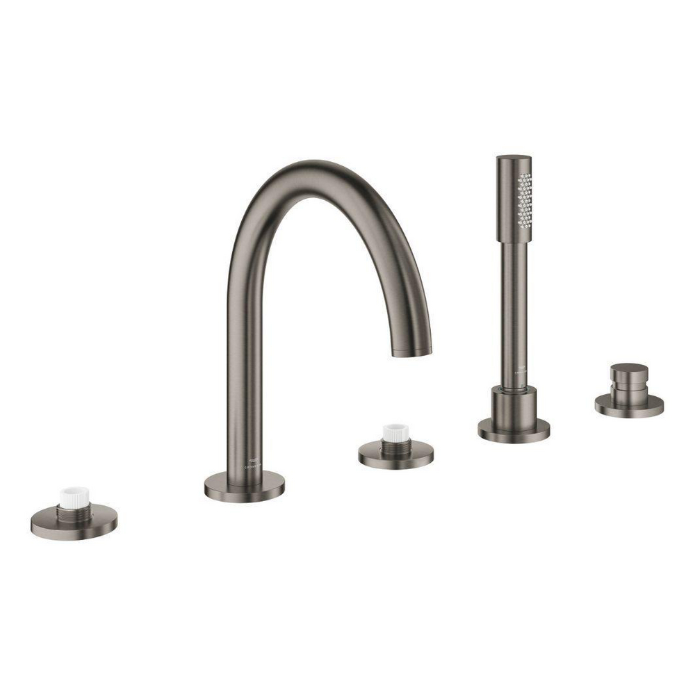 Five-hole bath combination
